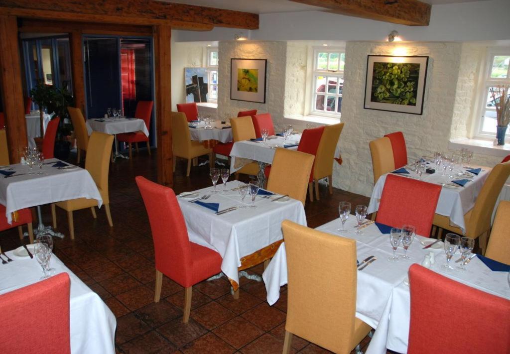 Waterside Guesthouse Graiguenamanagh Exteriör bild